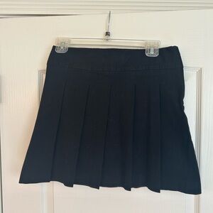 NWT Children’s place front pleated skirt with built in shorts